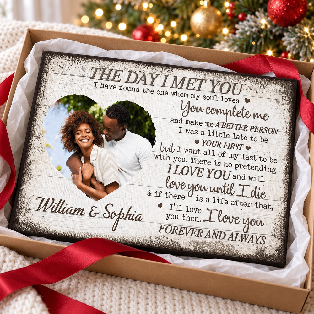 Personalized The Day I Met You couple canvas in holiday gift box with ribbon